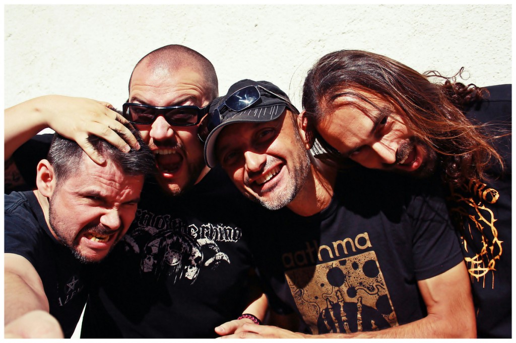 memest banda